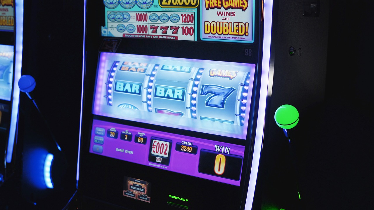 Sambatan Pecandu Judi Slot yang Tak Mau Dikritik, tapi Masih Jatuh di Lubang yang Sama