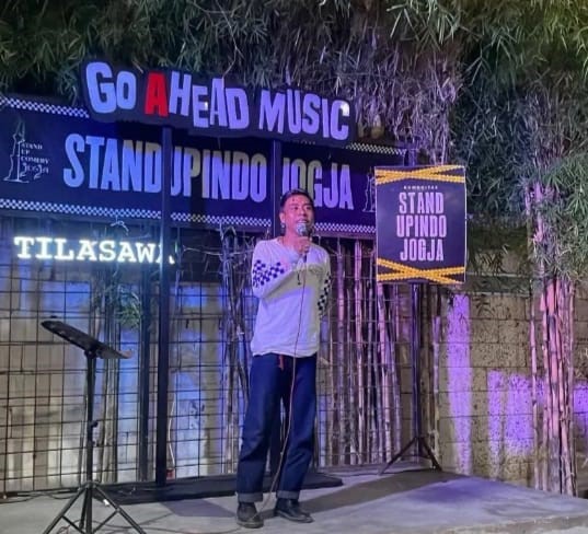 putus cinta dan move on ke stand up jogja