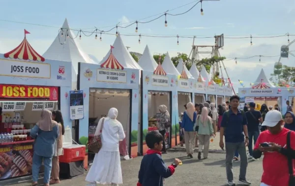 RANS Carnival Maguwoharjo Ditinggal Penampil: Guyon Waton, Tipe-X, dan UMKM Ramai-Ramai Mundur